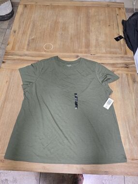 torrid Olive Green Crewneck Tee